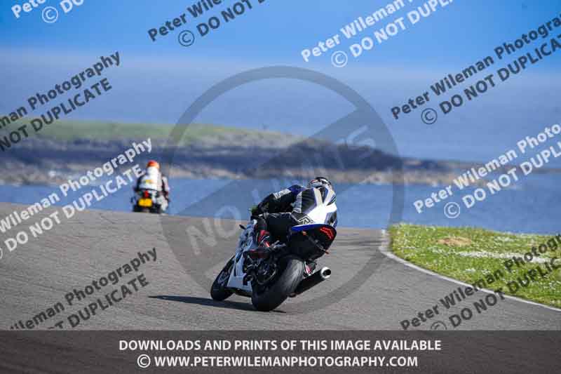 anglesey no limits trackday;anglesey photographs;anglesey trackday photographs;enduro digital images;event digital images;eventdigitalimages;no limits trackdays;peter wileman photography;racing digital images;trac mon;trackday digital images;trackday photos;ty croes